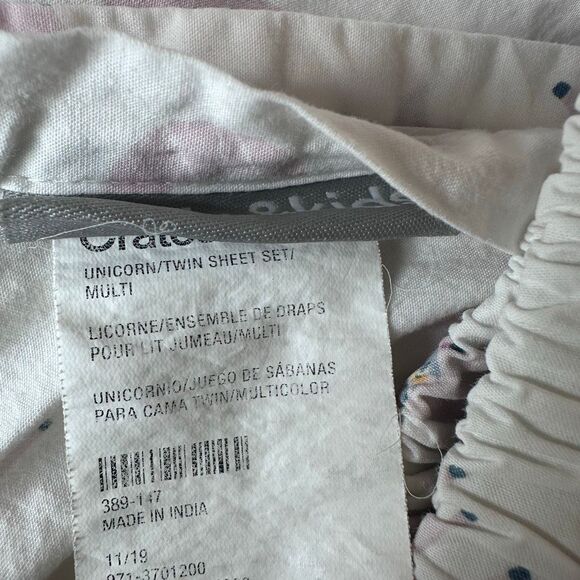 Crate & Kids Organic Unicorn Kids Twin Sheet Set - Picture 4 of 7